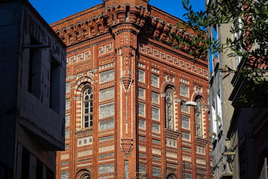 Navigating the Future: What Truly Defines an Institute for Business Technology?